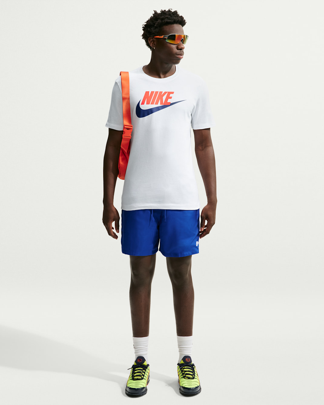 Nike Club Pantalón corto Flow de tejido Woven - Hombre - Old Royal/Blanco