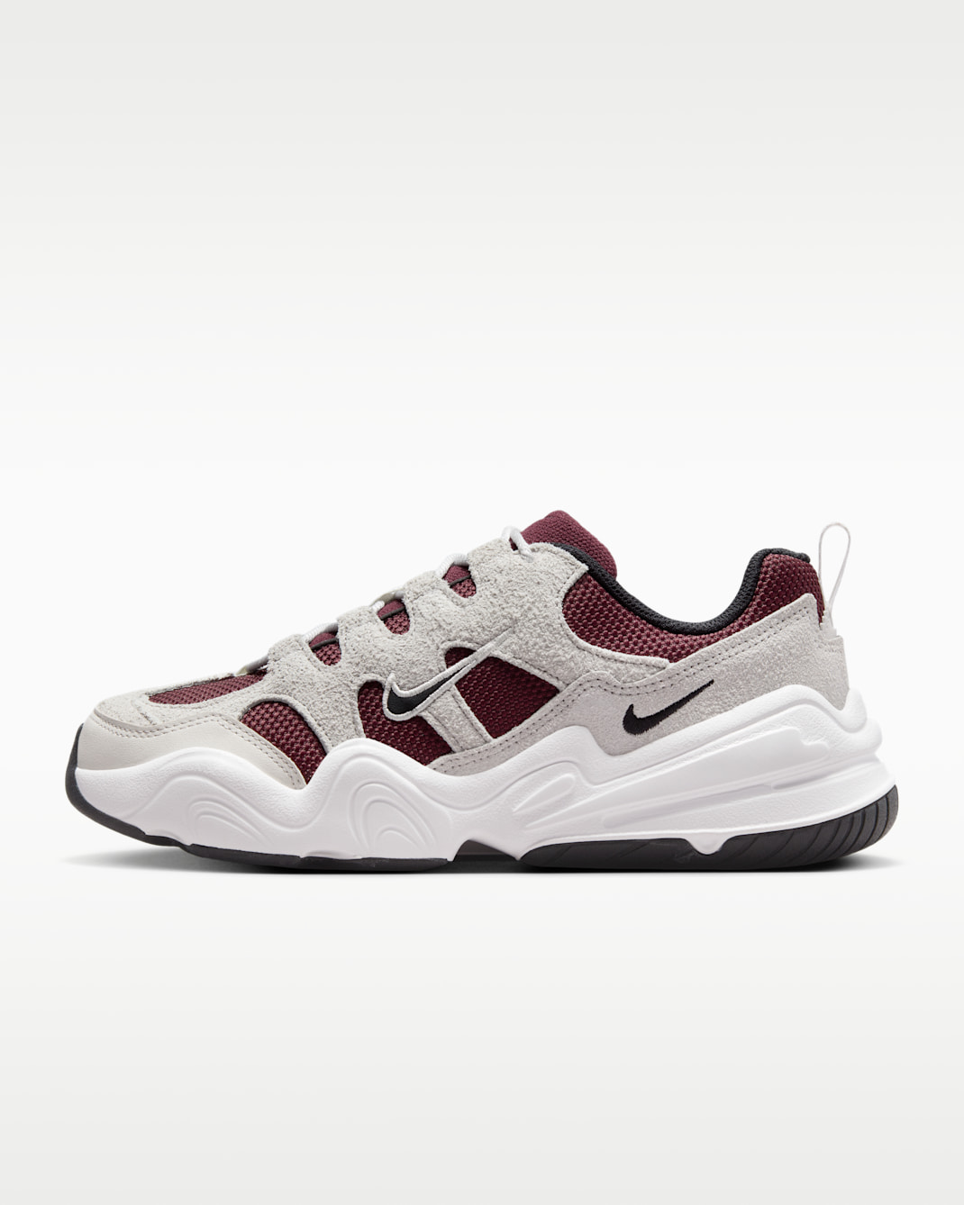 ナイキ テック ヘラ ウィメンズシューズ - バーガンディクラッシュ/プラチナムティント/サミットホワイト/ブラック