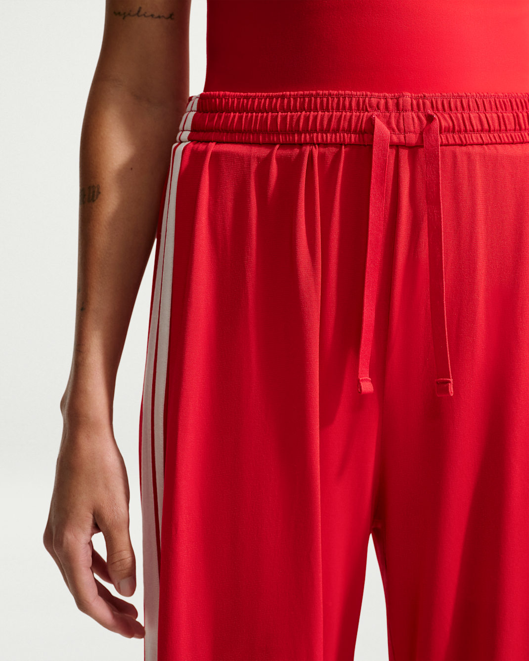 NikeSKIMS Stretch Knit Women's Oversized Wide-Leg Pants