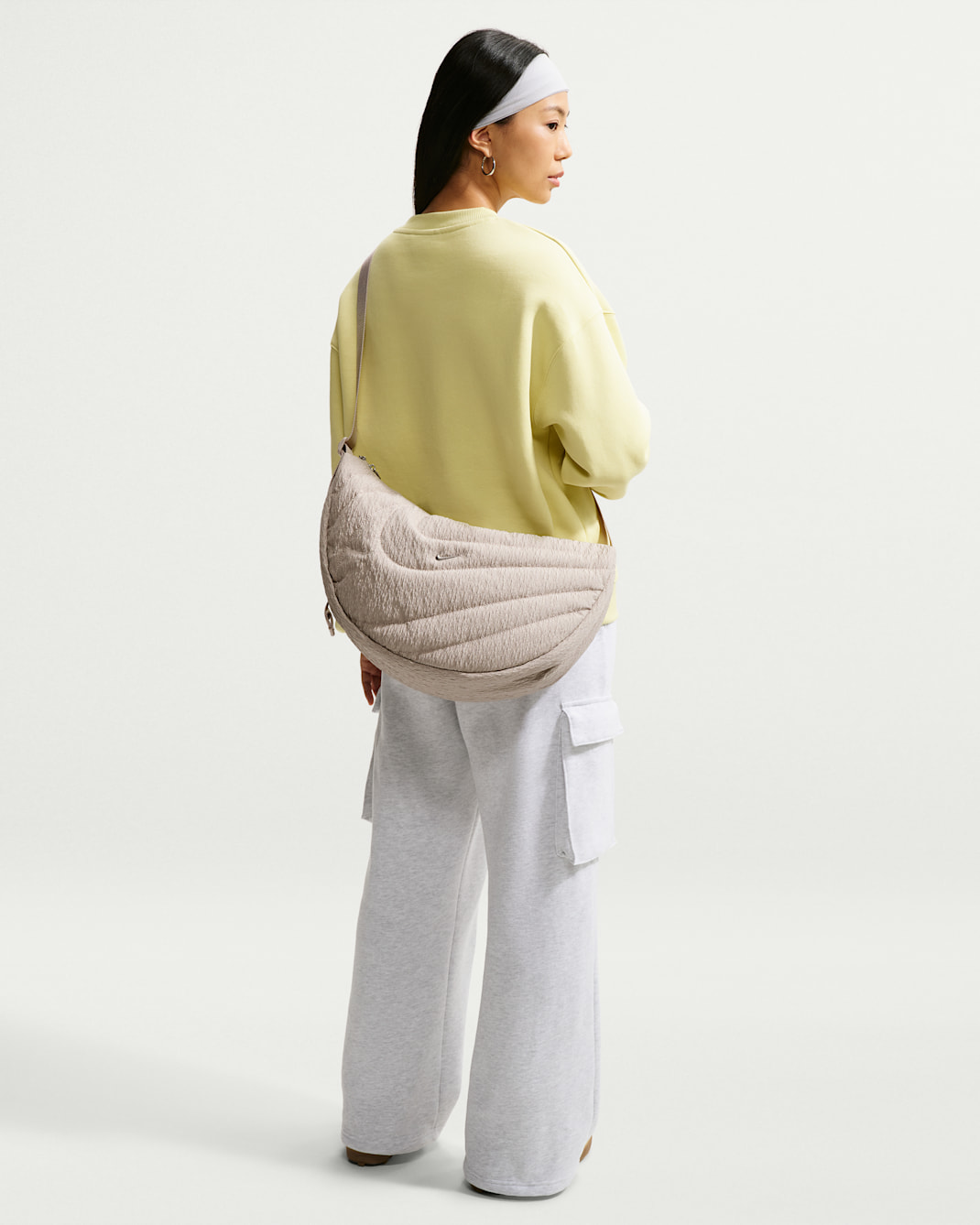 Nike Aura Crescent Crossbody Bag (11L)