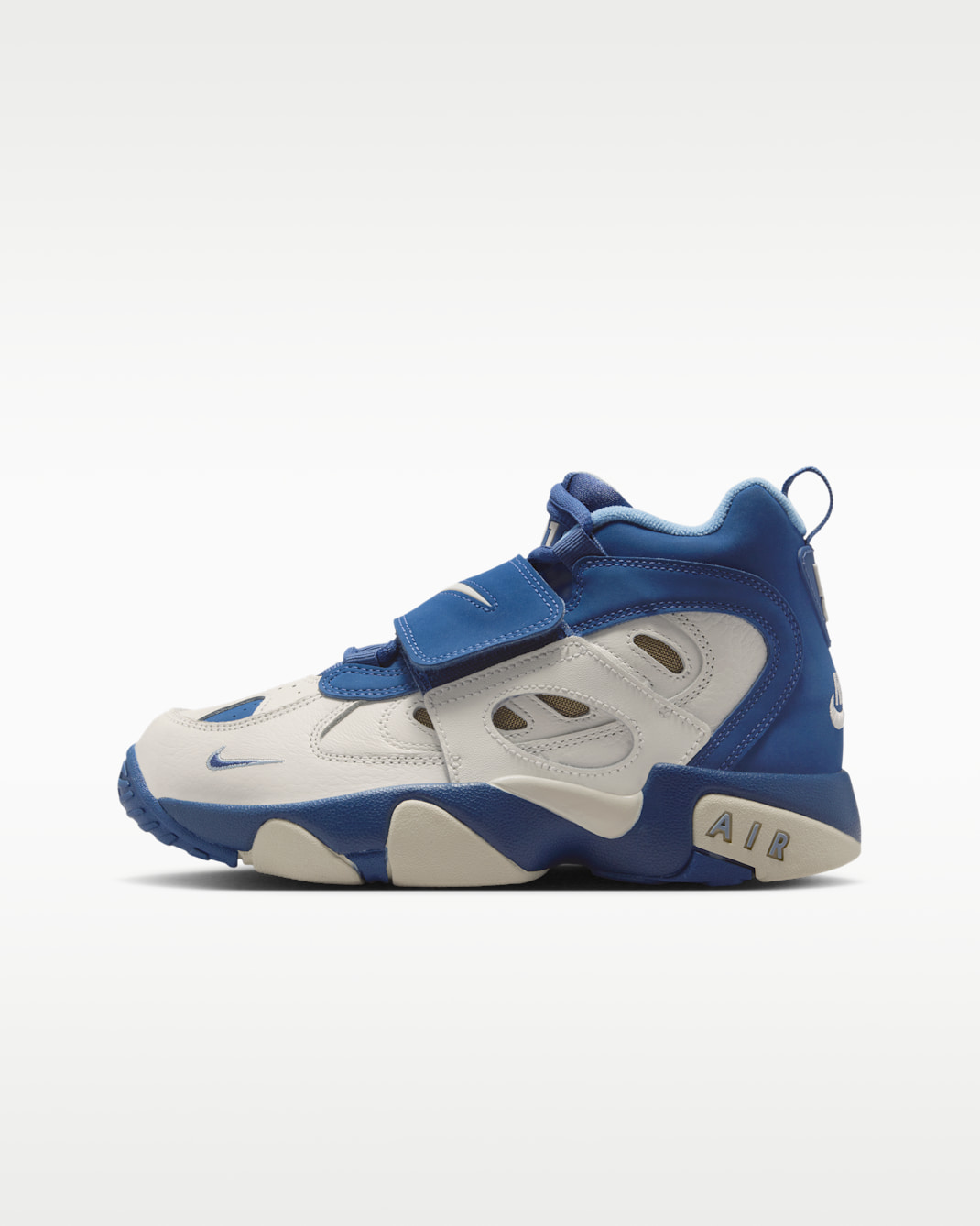 Nike Air Diamond Turf II Big Kids' Shoes - Sail/Blue Grey/Metallic Gold/Mystic Navy