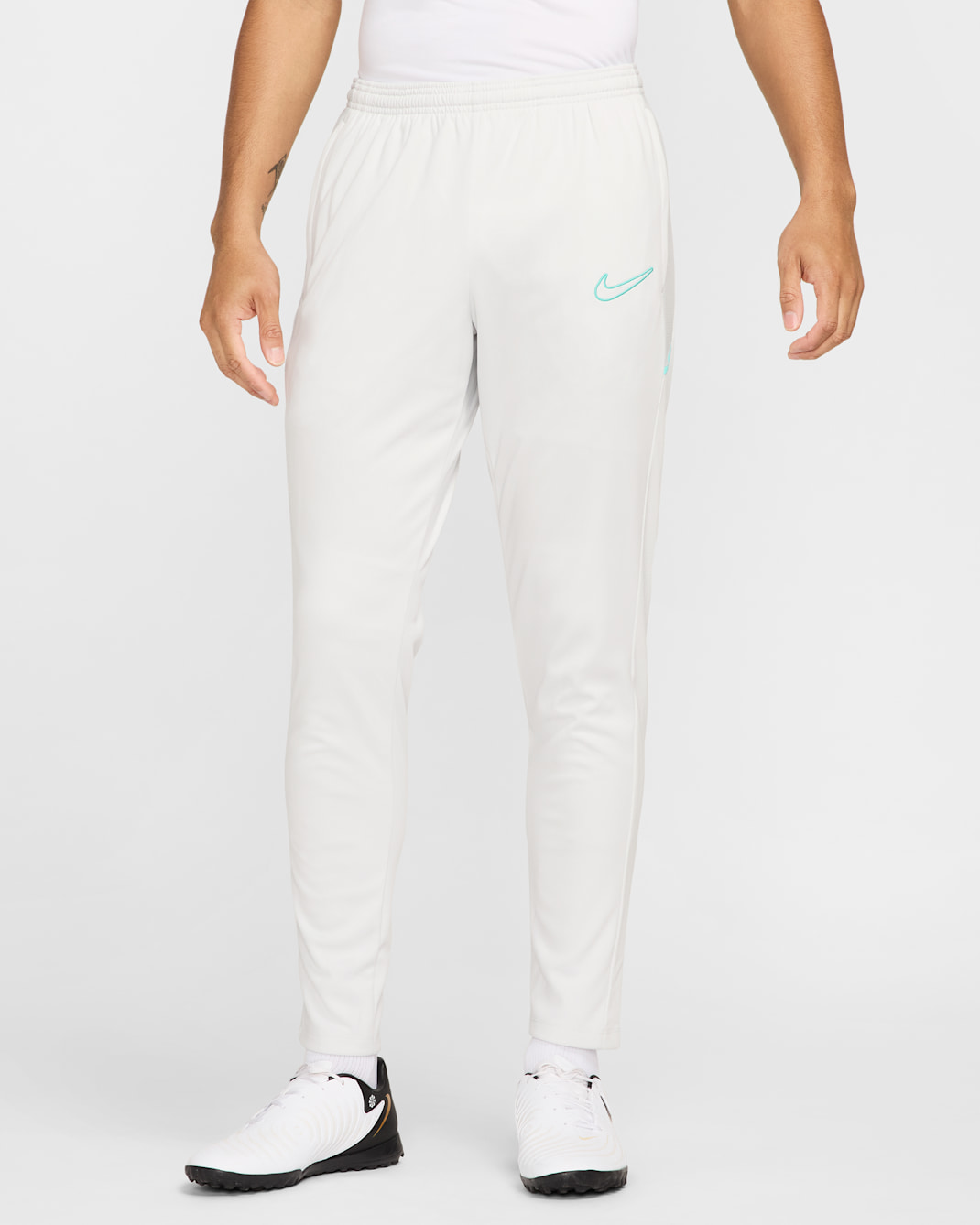 Pants de fútbol Dri-FIT para hombre Nike Academy - Polvo fotón/Gris humo claro/Polvo fotón/Turquesa dinámico