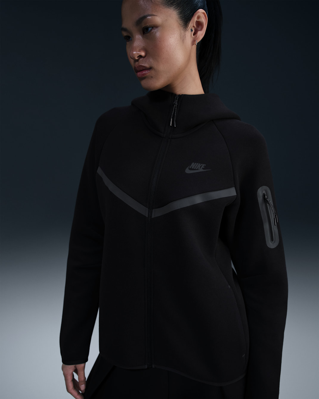 Nike Sportswear Tech Fleece Windrunner Kapuzenjacke (Damen) - Schwarz/Schwarz