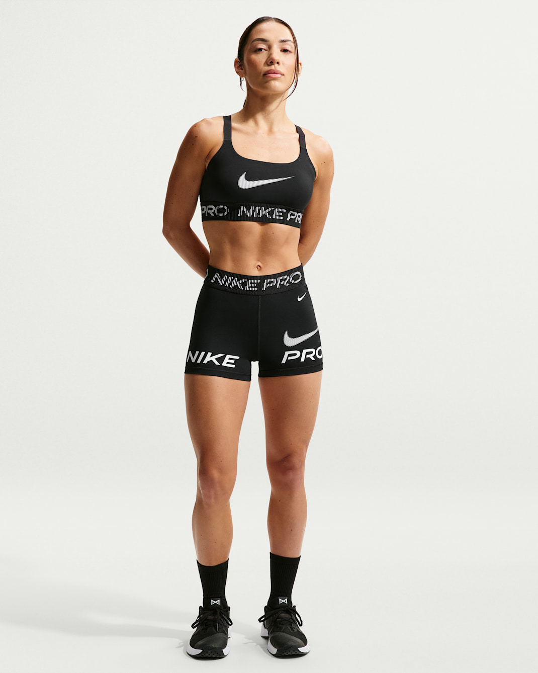 Nike Pro Women's Mid-Rise 7.5cm (approx.) Biker Shorts - Black/White/White