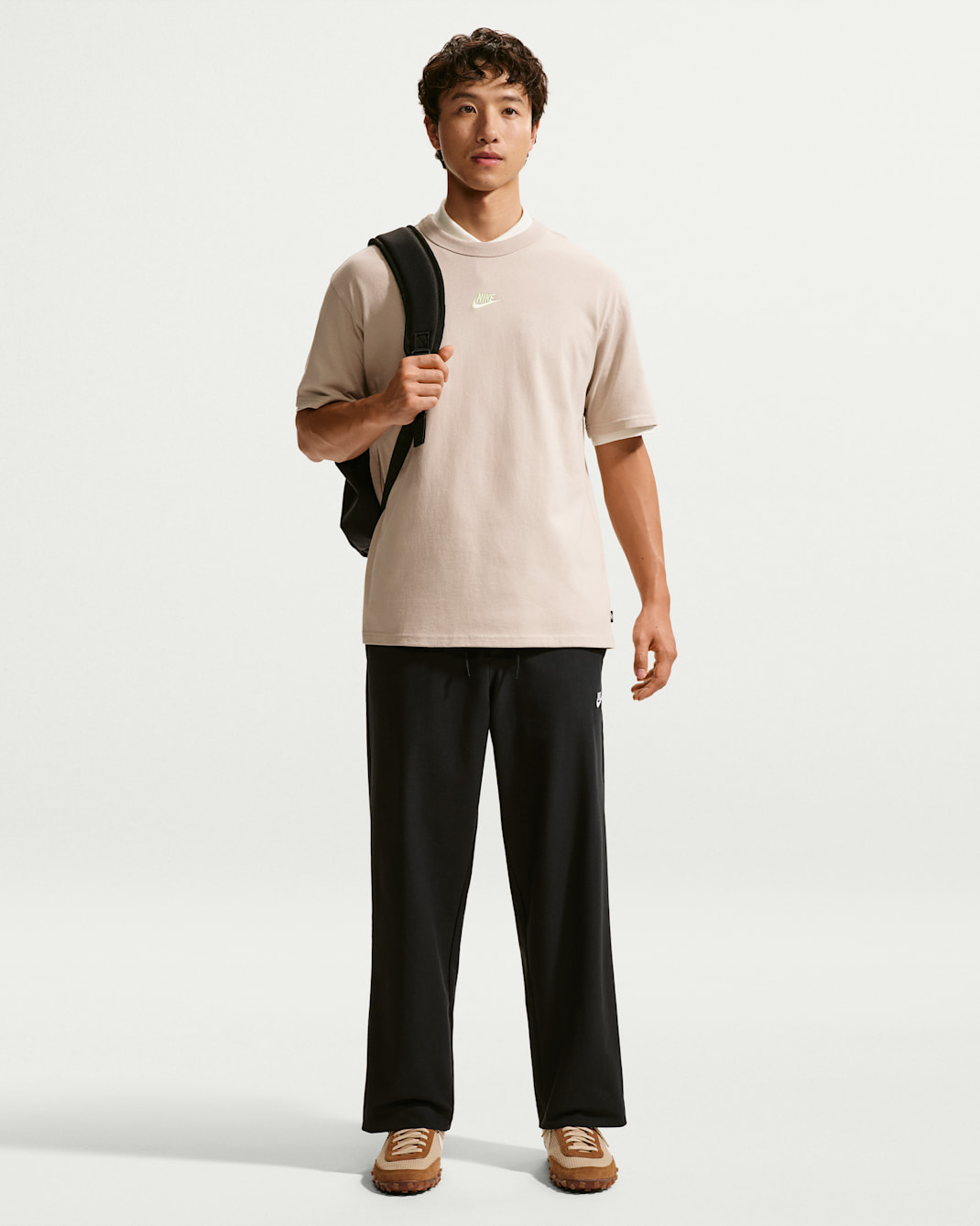 Nike Sportswear Club Men's Straight Stretch Trousers - Black/White