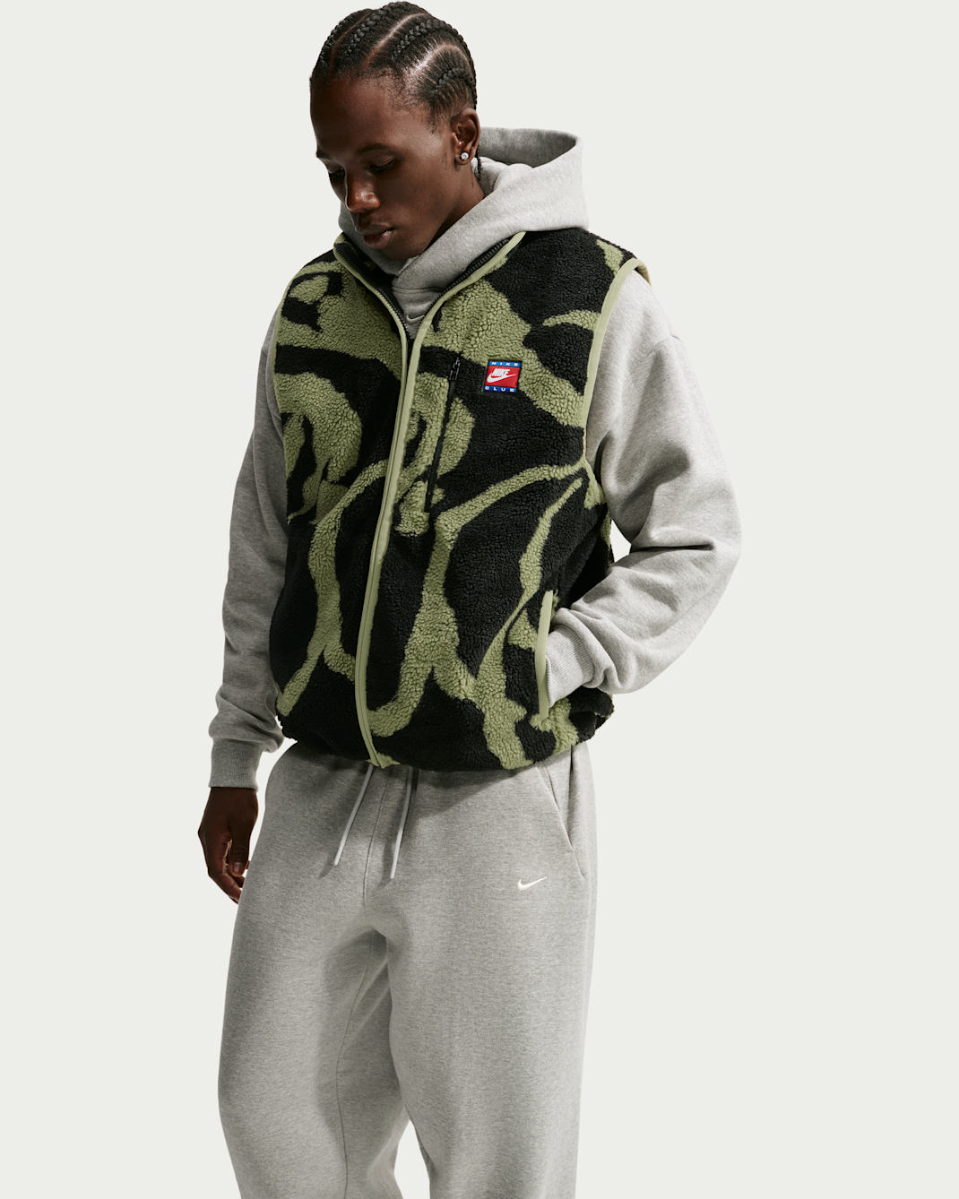 Nike Club Men's Winterized Fleece Full-Zip Vest - Dusty Olive