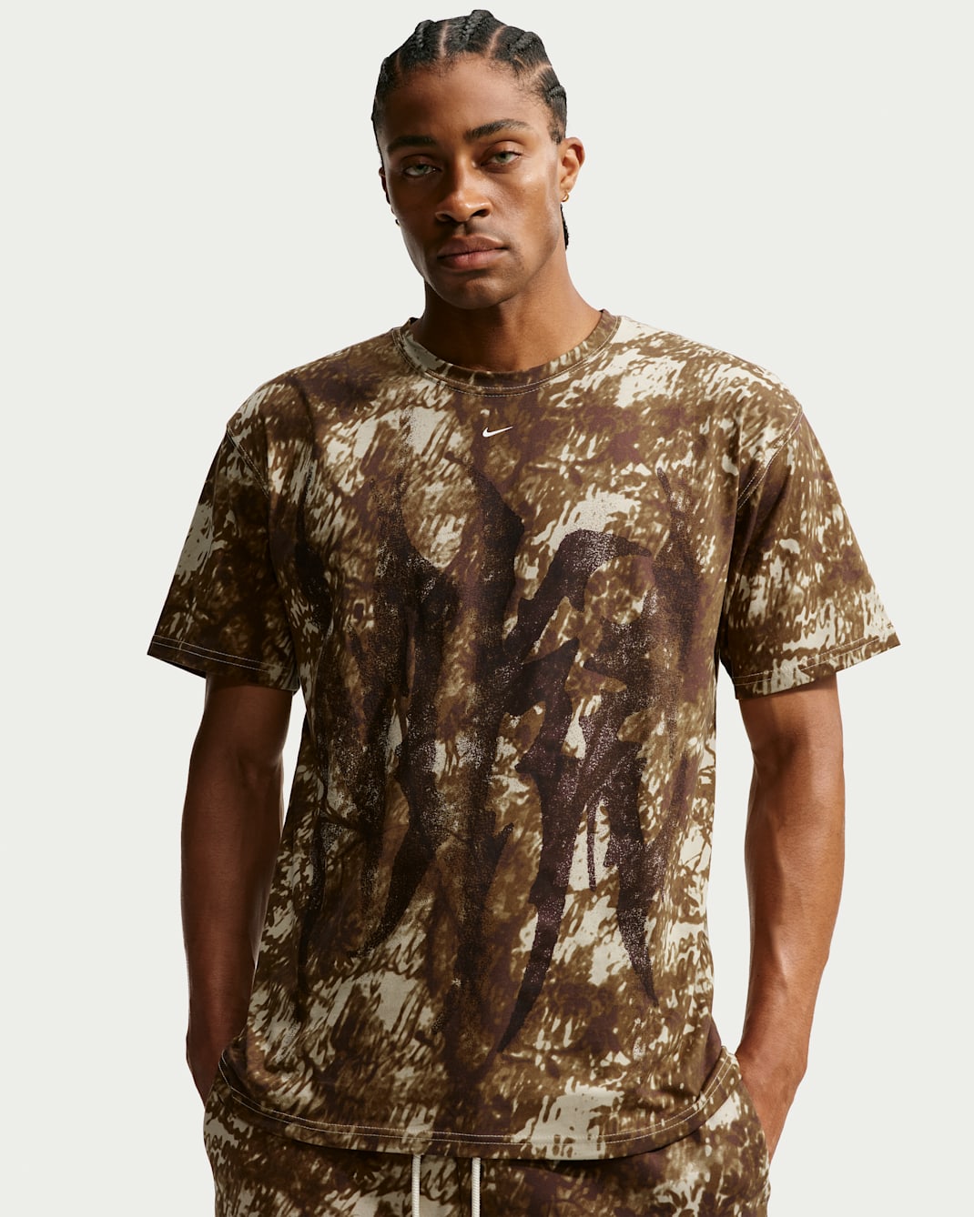 Nike Men's Basketball T-Shirt - Desert Khaki