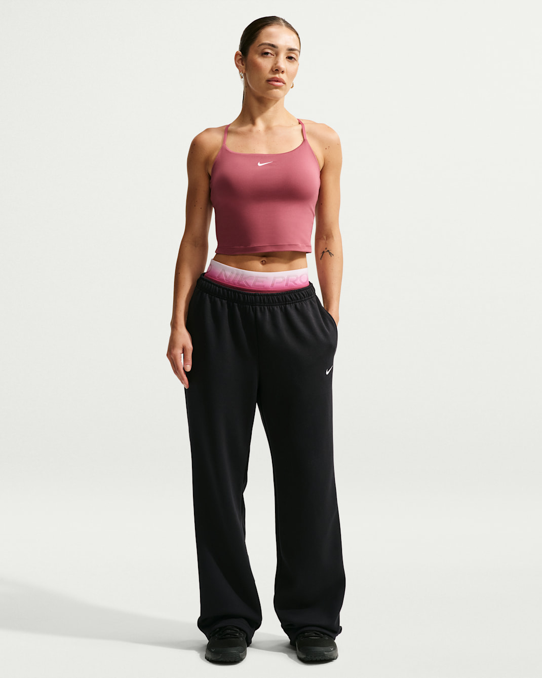 Nike Studio Fleece Sport Women's Dri-FIT Mid-Rise Open-Hem Pants - Black/White