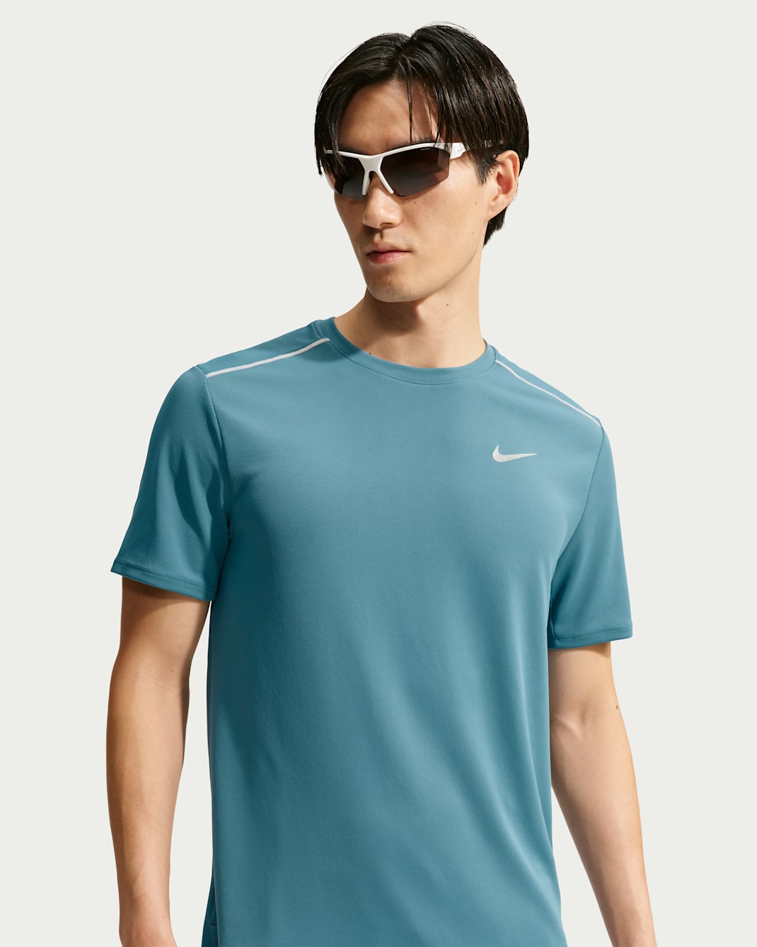 Nike Miler Men's Dri-FIT UV-Protection Short-Sleeve Running Top - Smoky Blue