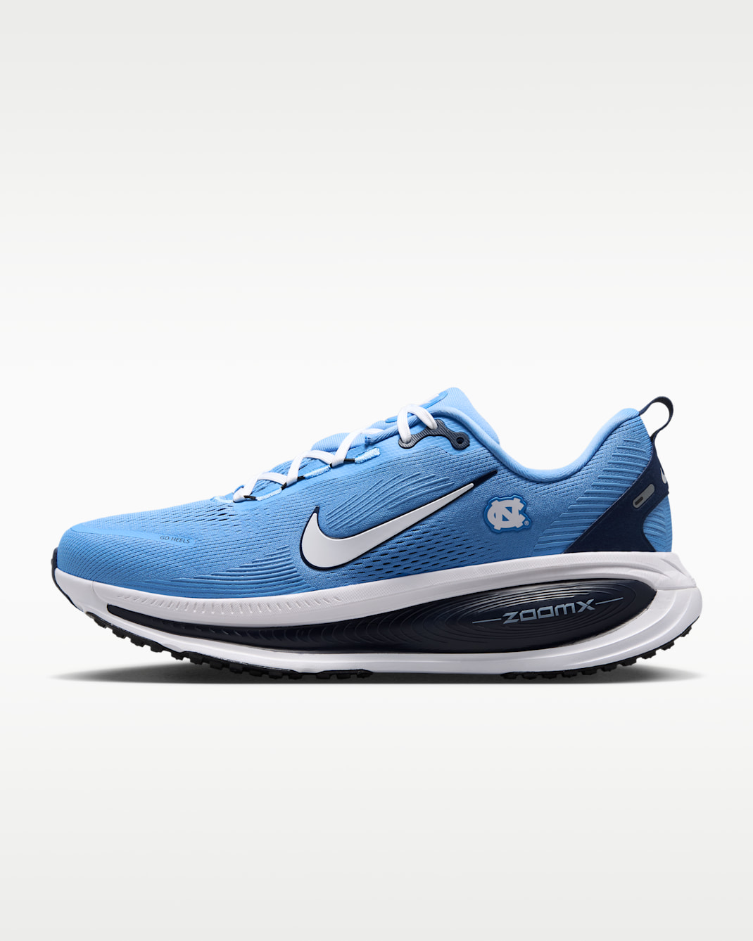 Tenis de correr en pavimento para hombre Nike College Vomero 18 (North Carolina) - Azul valor/Azul marino universitario/Blanco