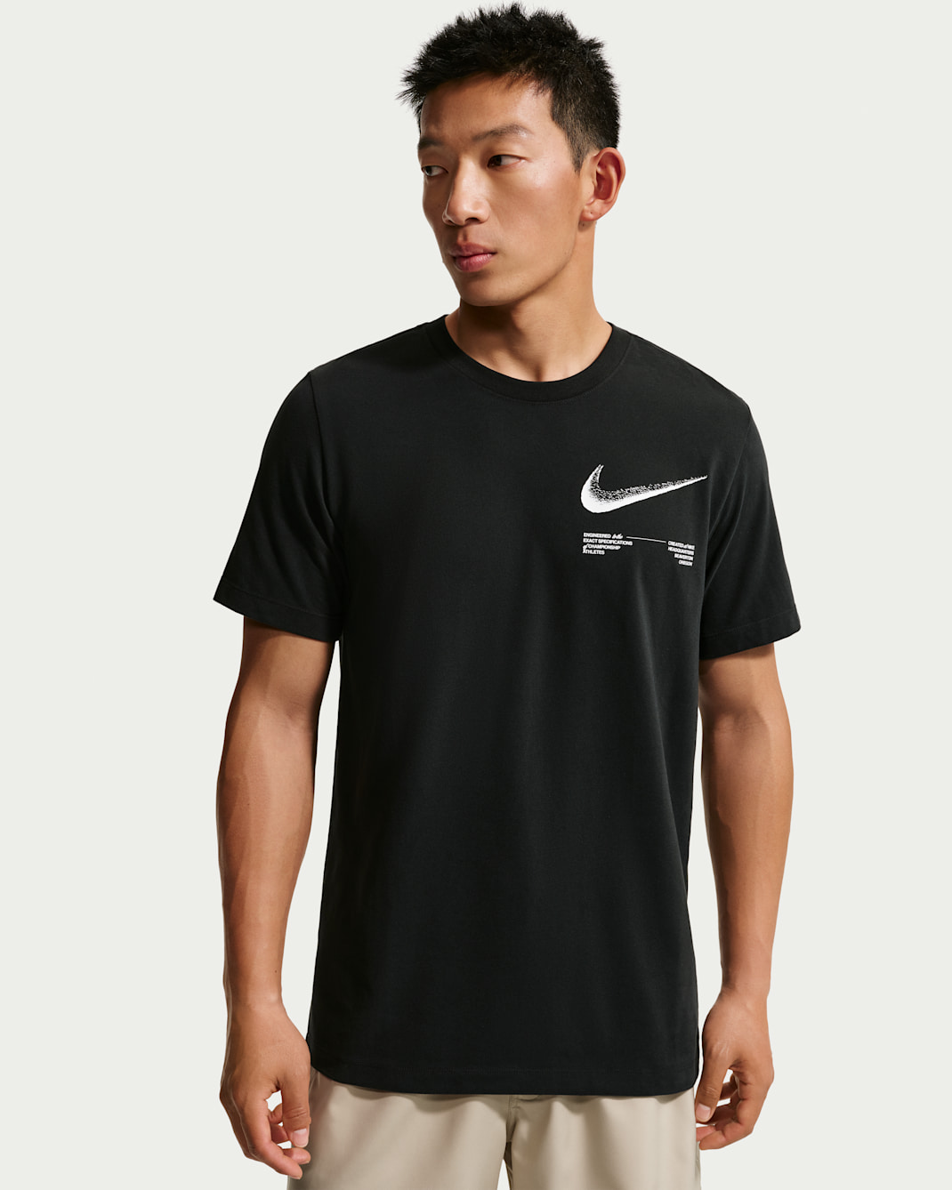 Nike 男款 Dri-FIT T 恤 - 黑色