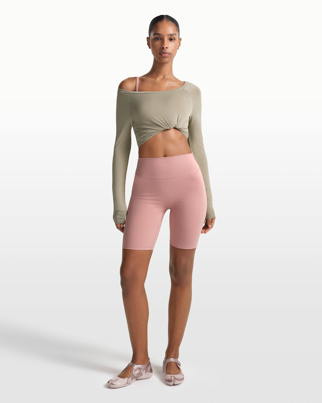 NikeSKIMS Matte Women's High-Waisted 7" Biker Shorts - NSKM HIMALAYAN