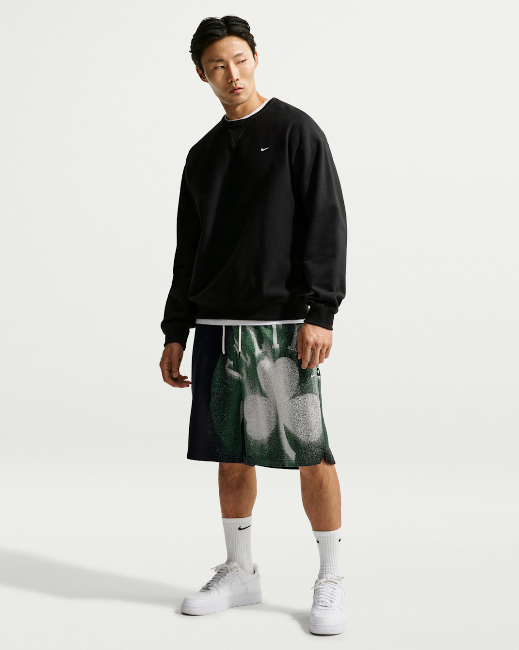 Boston Celtics Standard Issue Nike Men's Fleece Basketball Shorts