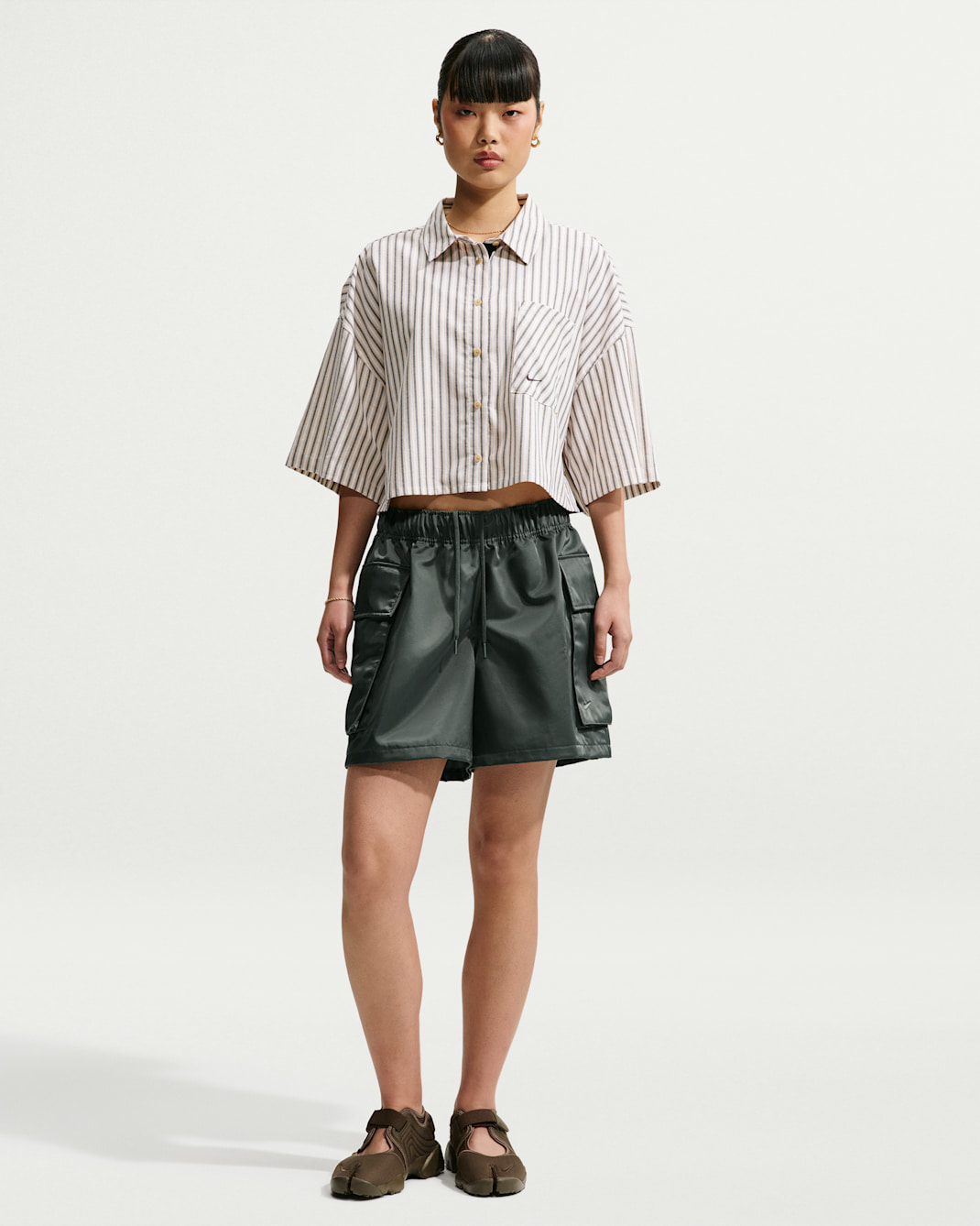 Nike Sportswear Women's Loose Mid-Rise Satin Cargo Shorts - Camo Green/Camo Green