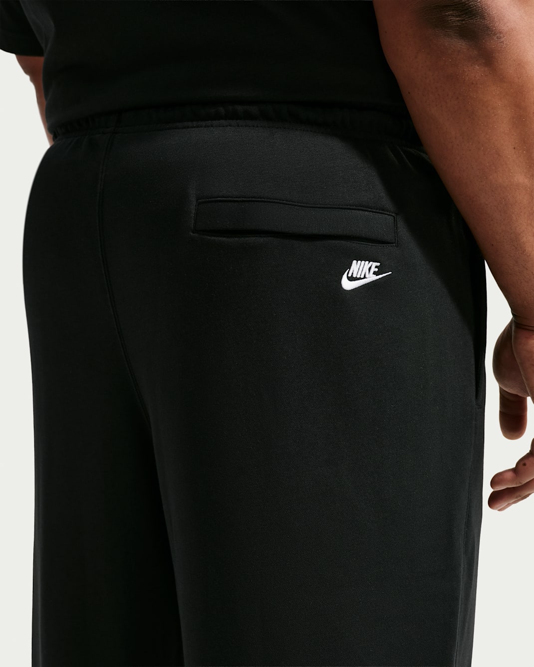 Nike Club Men's French Terry Open-Hem Pants