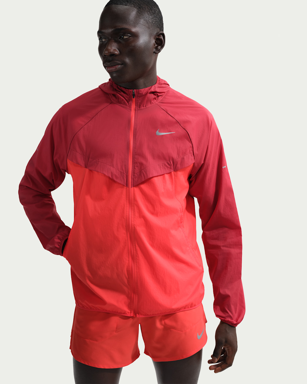 Giacca da running Repel UV Nike Stride – Uomo - Team Crimson/Light Crimson