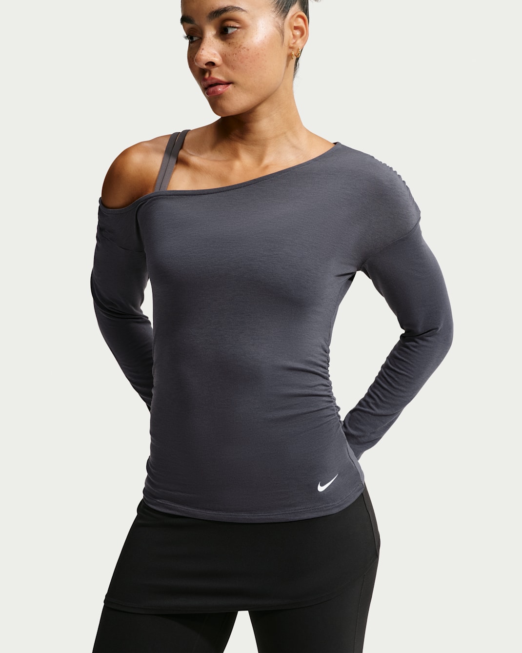 Nike One Relaxed Women's Dri-FIT Long-Sleeve Top - Gridiron/White