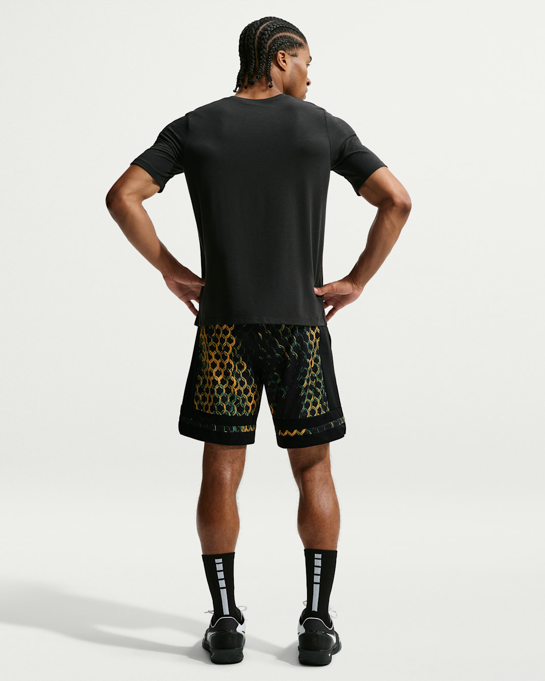 Nike Classic Men's Dri-FIT 8" Basketball Shorts
