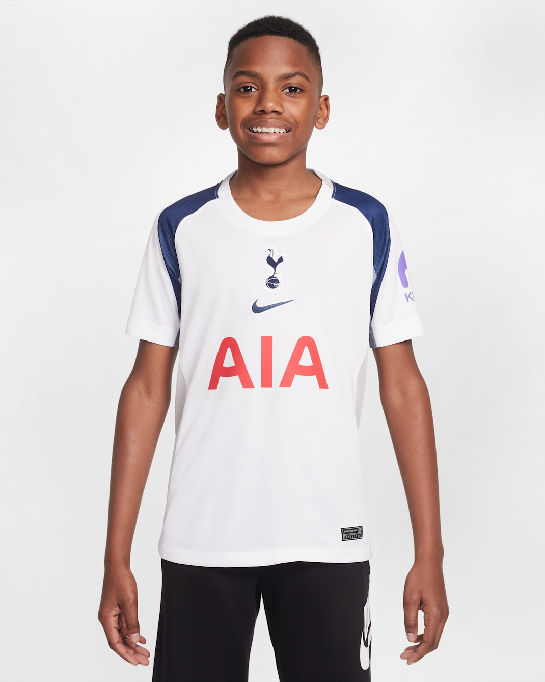Tottenham Hotspur 2025/26 Stadium Home Older Kids' Nike Dri-FIT Football Replica Shirt - White/Light Iron Ore/Binary Blue