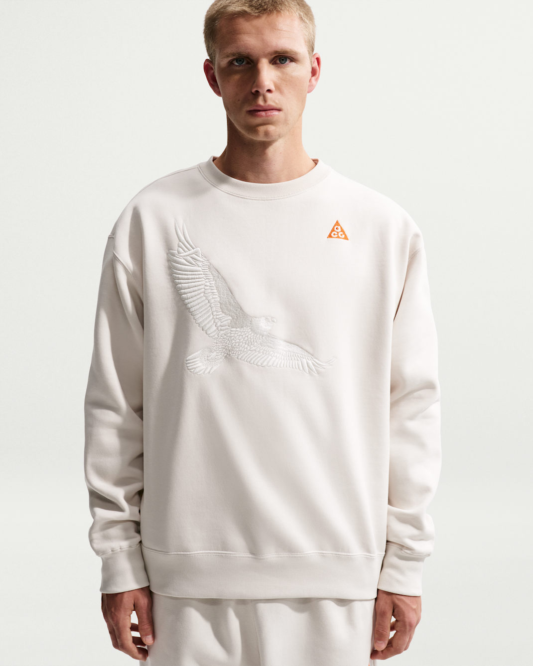 Nike ACG USA Men's Therma-FIT Crew-Neck Sweatshirt - Phantom/Safety Orange