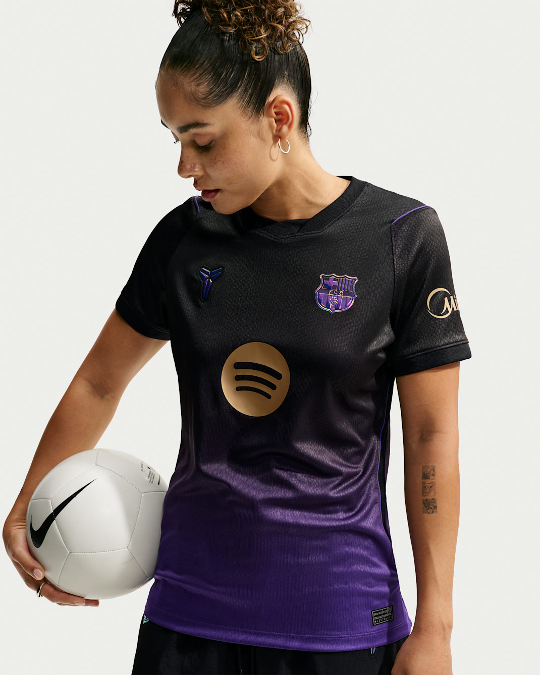 F.C. Barcelona 2026/27 Stadium Away Women's Kobe Dri-FIT Football Replica Shirt - Field Purple/Field Purple/Black/Metallic Gold