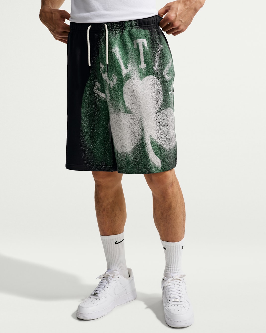 Boston Celtics Standard Issue Nike Men's Fleece Basketball Shorts
