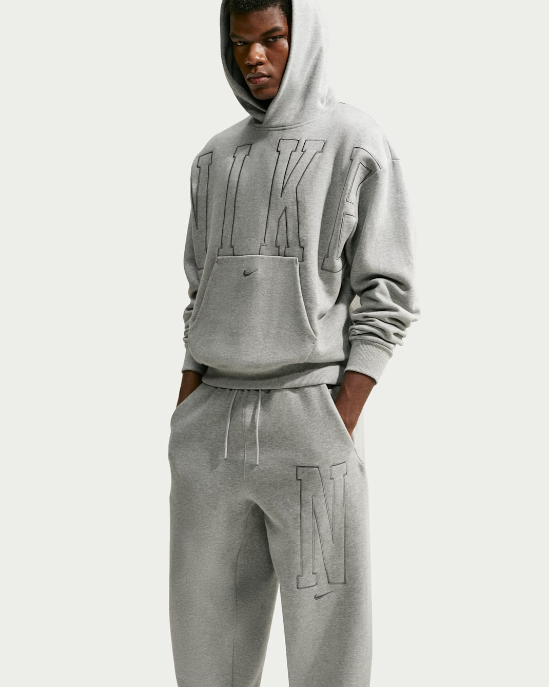 Nike Solo Fleece Men's Loose Pullover Hoodie - Dark Grey Heather/Smoke Grey