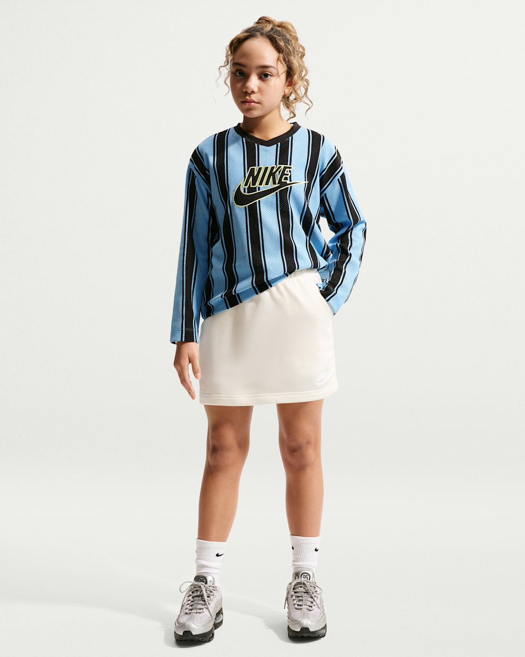 Nike Sportswear Club Older Kids' (Girls') French Terry Skirt - Soft Pearl/Soft Pearl/White