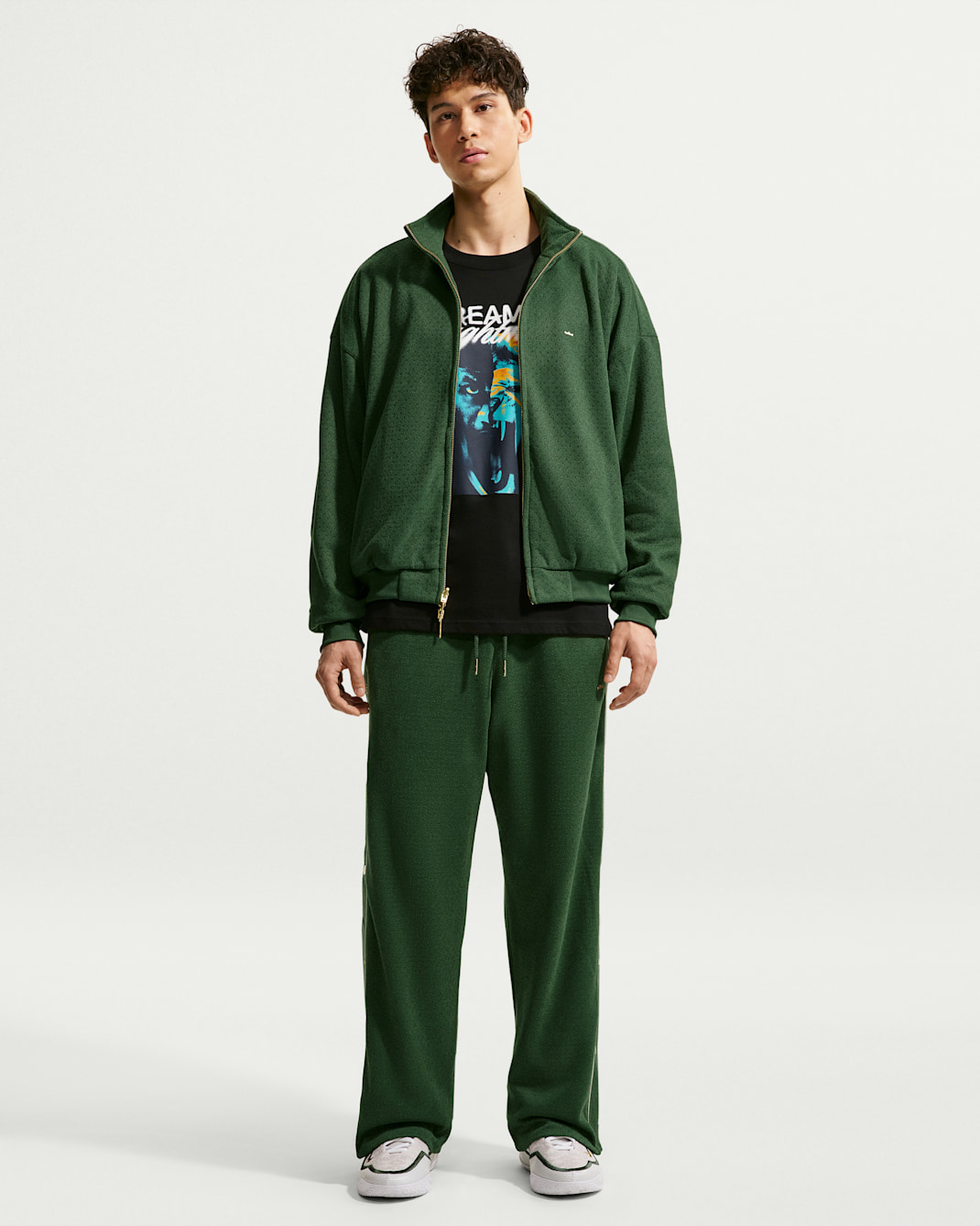 LeBron Men's Basketball Trousers - Fir/Light Orewood Brown/Fir