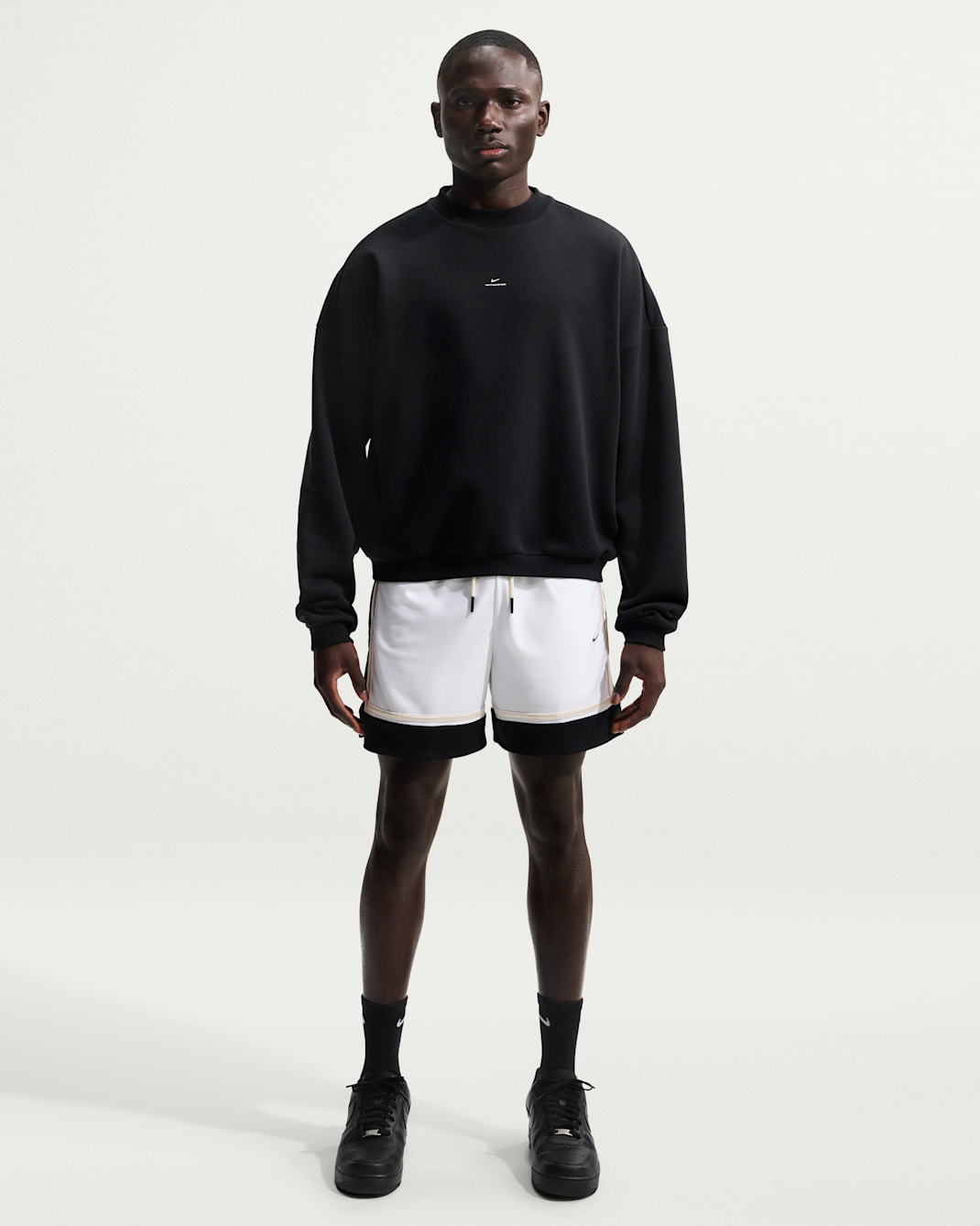Shorts de básquetbol Dri-FIT de 15 cm para hombre Nike Standard Issue - Blanco/Negro/Marfil pálido/Negro