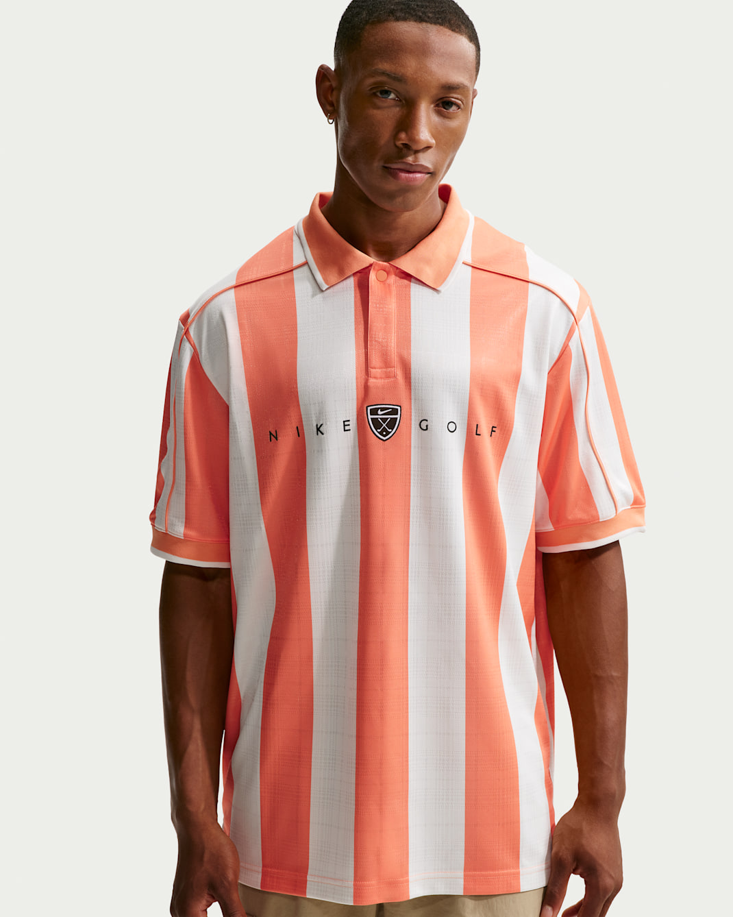 Pánská golfová polokošile Nike Fairway Fresh Dri-FIT s krátkým rukávem a volným střihem - Orange Frost/Orange Frost