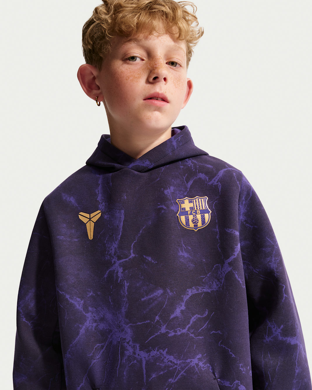 FC Barcelona Away Big Kids' Kobe Soccer Pullover Hoodie