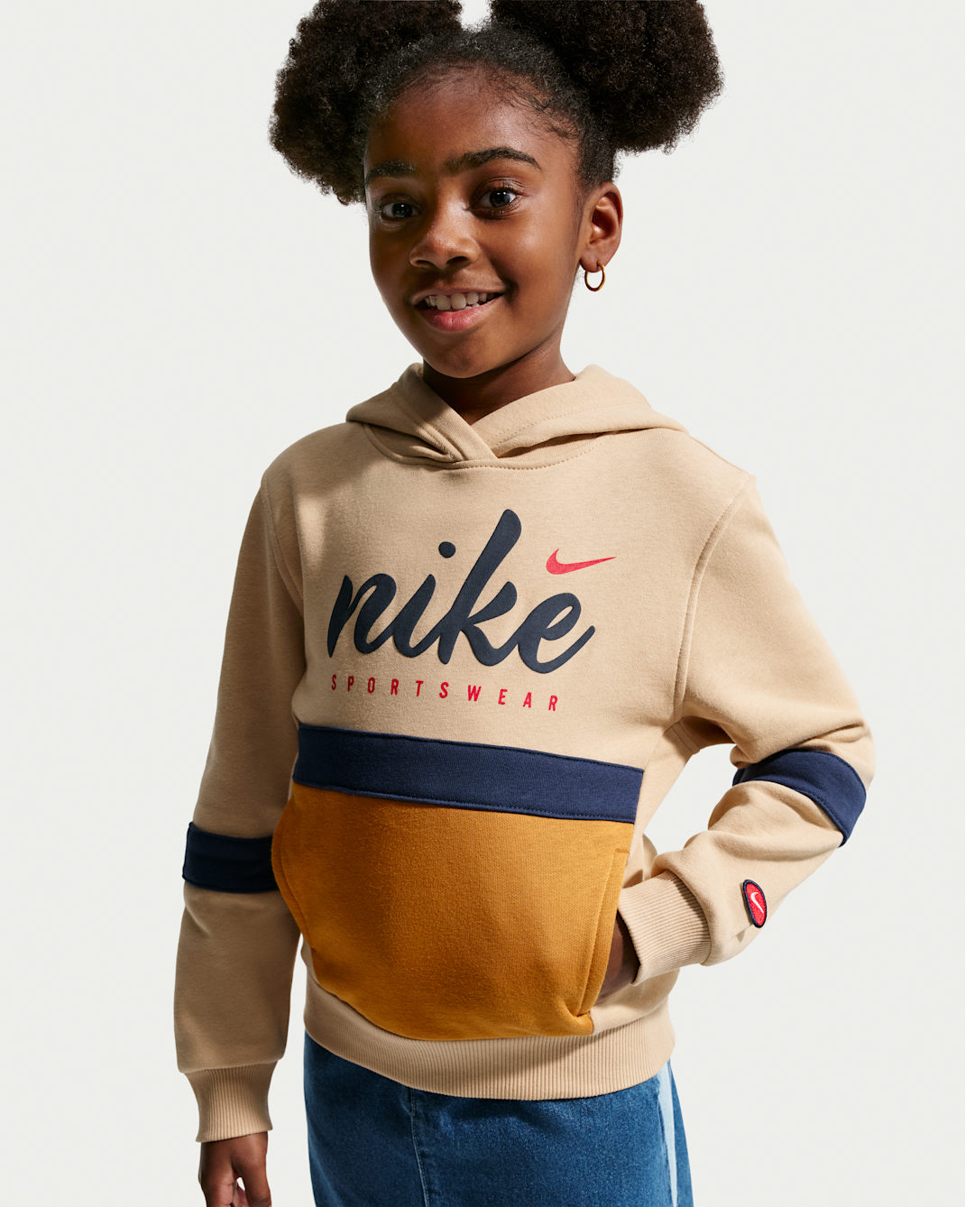 Nike Sportswear Club Big Kids' Fleece Hoodie - Linen/Desert Ochre/Midnight Navy