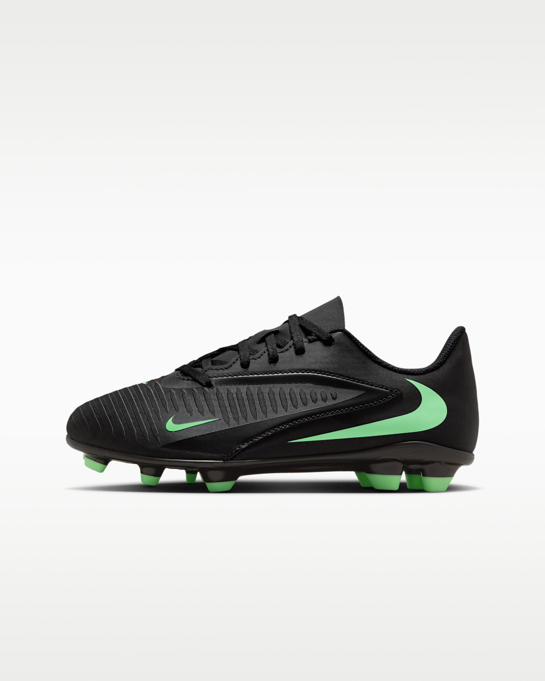 Nike Jr. Phantom 6 Low Club Big Kids' Multi-Ground Soccer Cleats - Black/Black/Illusion Green