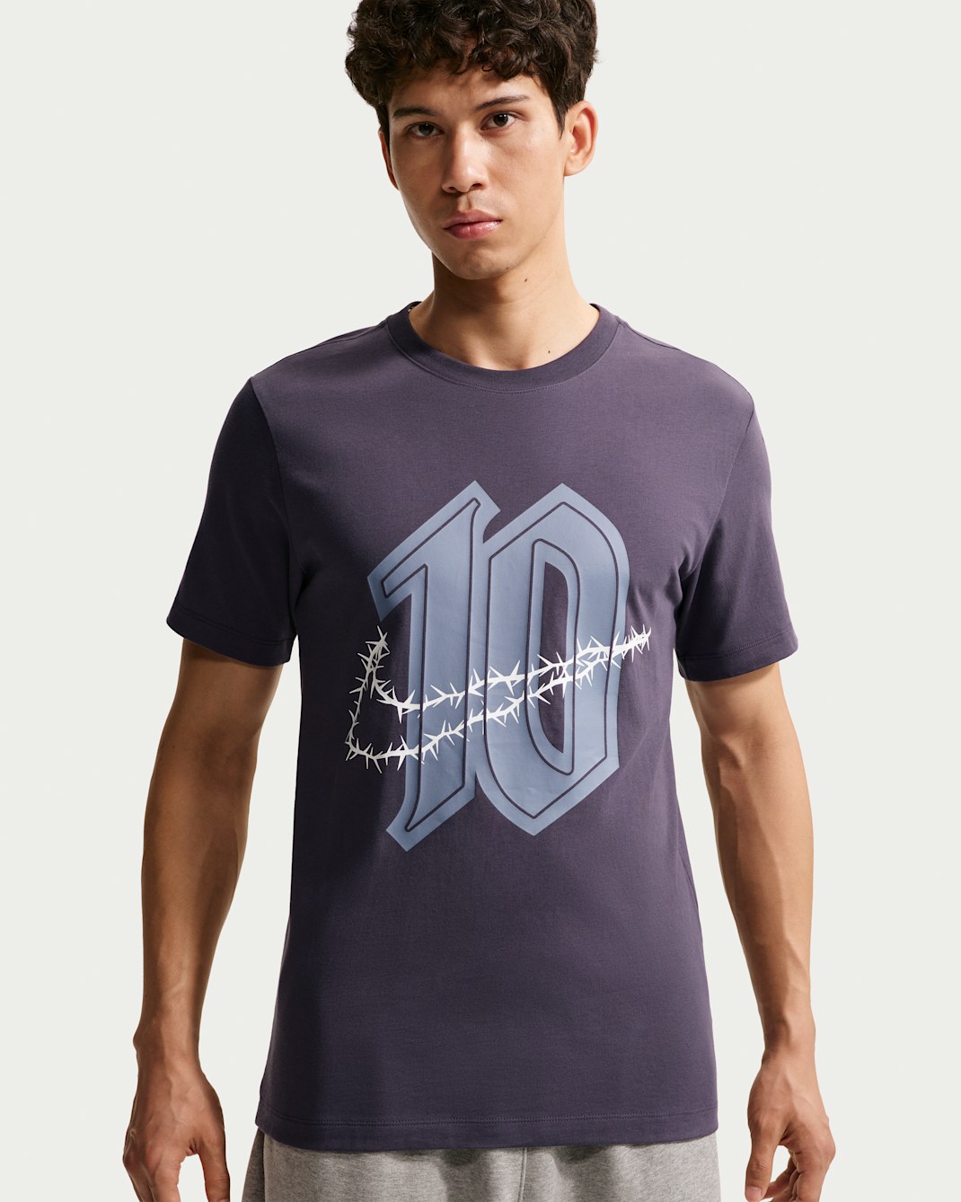 Nike Sportswear Men's T-Shirt - Dark Raisin