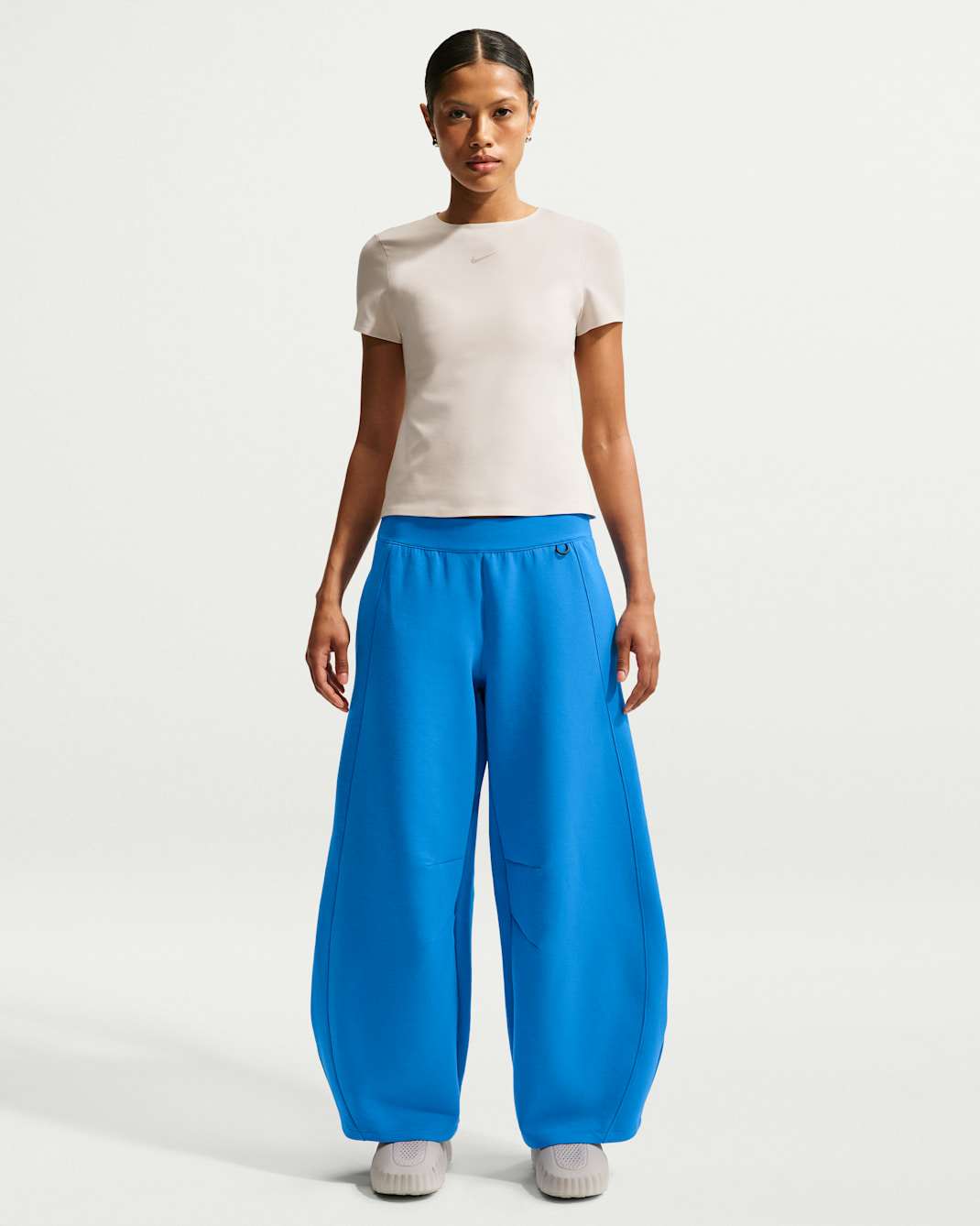 Nike 24.7 ImpossiblySoft Women's High-Waisted Wide-Leg Pants - Light Photo Blue/Black/Blue Spark