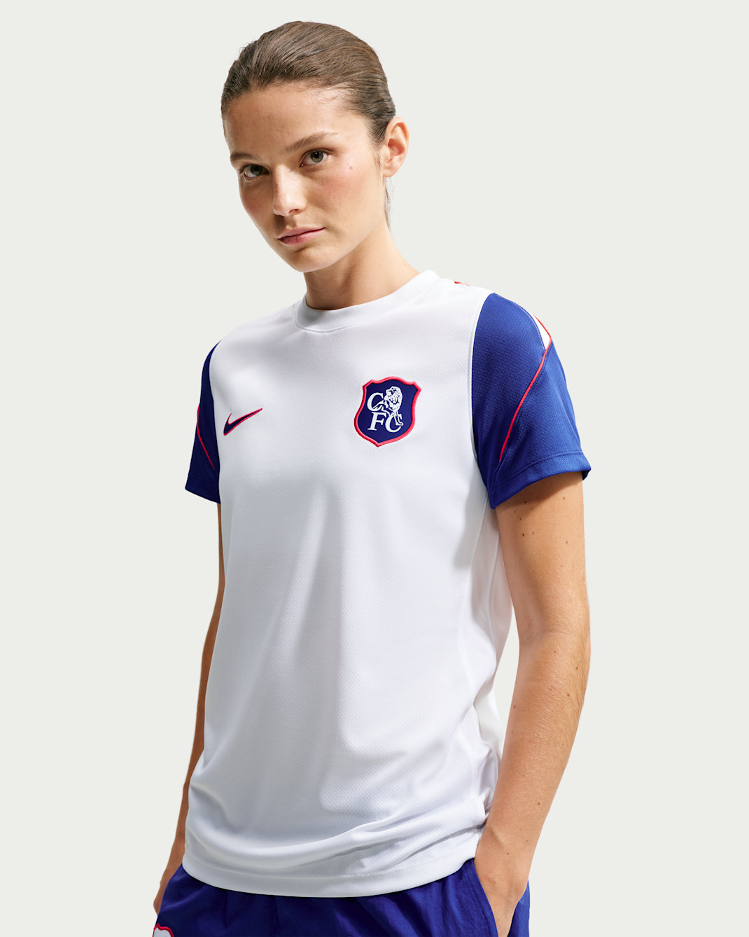 Chelsea F.C. Strike Third Women's Nike Football Dri-FIT Short-Sleeved Top - White/Global Red/White/Rush Blue