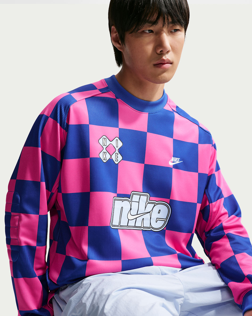 나이키 스포츠웨어 클럽 남성 골키퍼 탑 - 게임 로얄/핑크시클/하이드로젠 블루