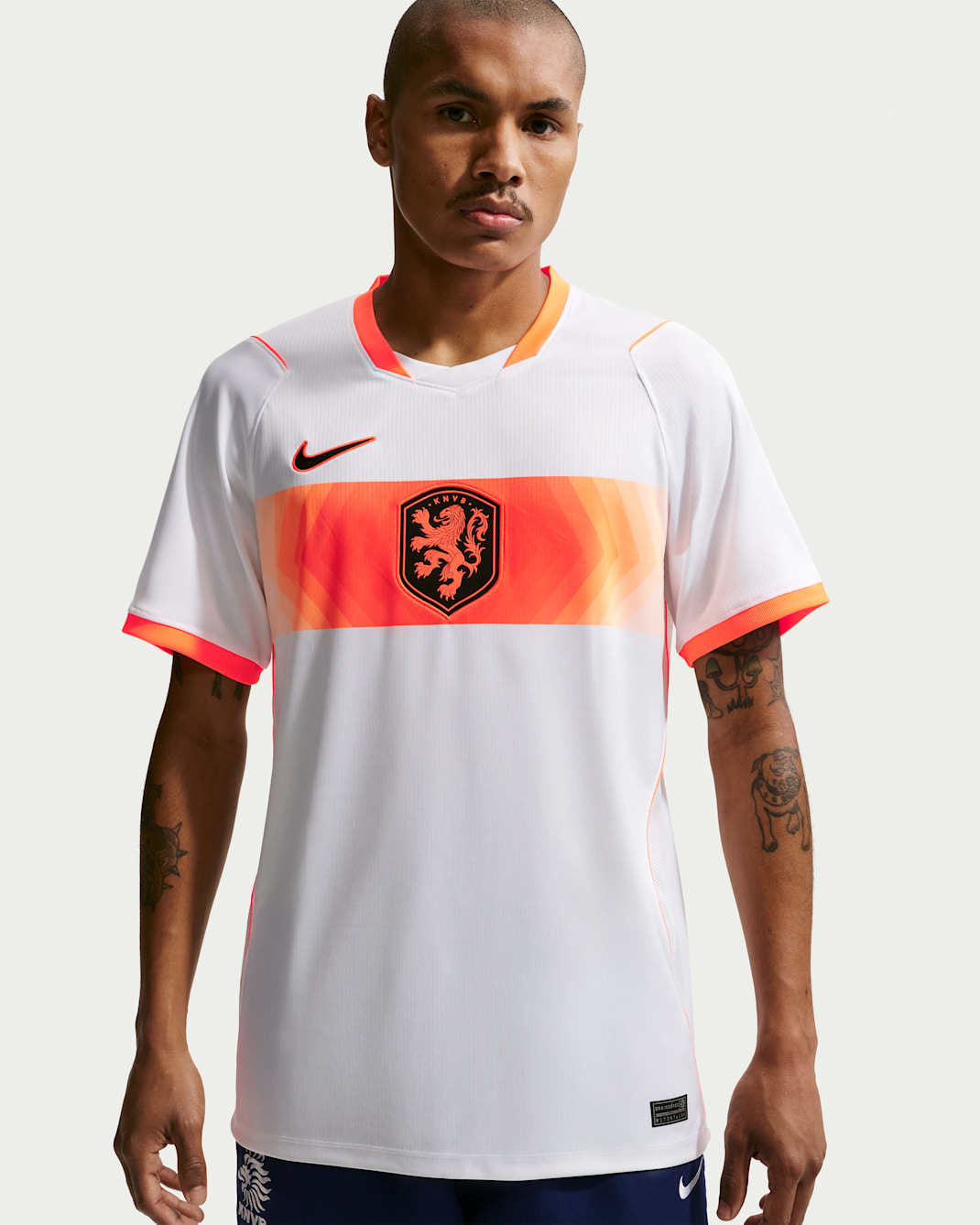 Maglia da calcio replica Nike Dri-FIT Olanda 2026 Stadium da uomo – Away - Bianco/Hyper Crimson/Nero