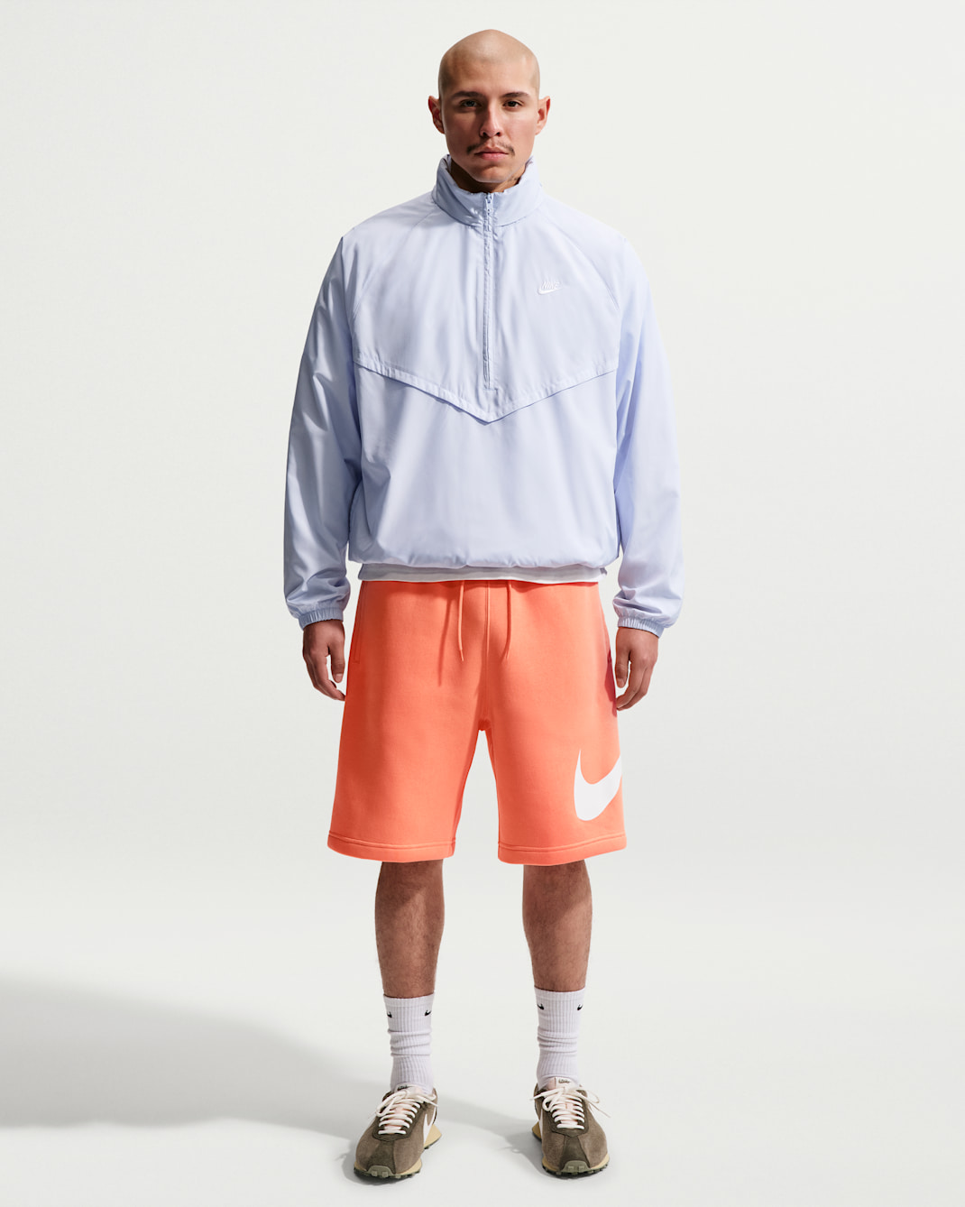 Nike Club Men's Fleece Shorts - Orange Frost/Orange Frost/White