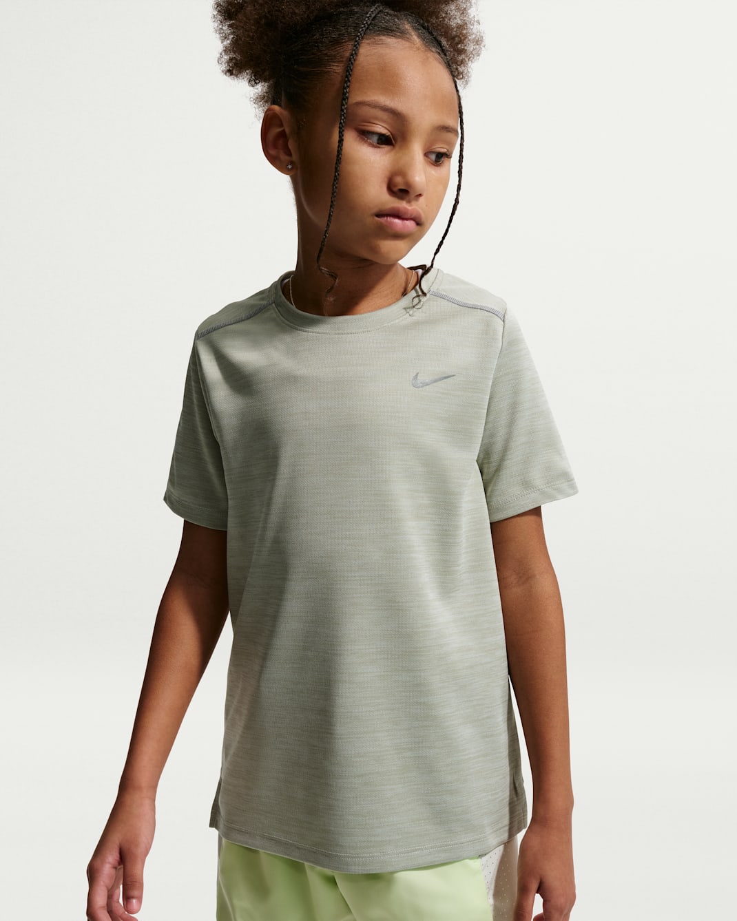 Nike Miler Older Kids' Dri-FIT Short-Sleeve Top - Spruce Fog/Barely Green/Heather