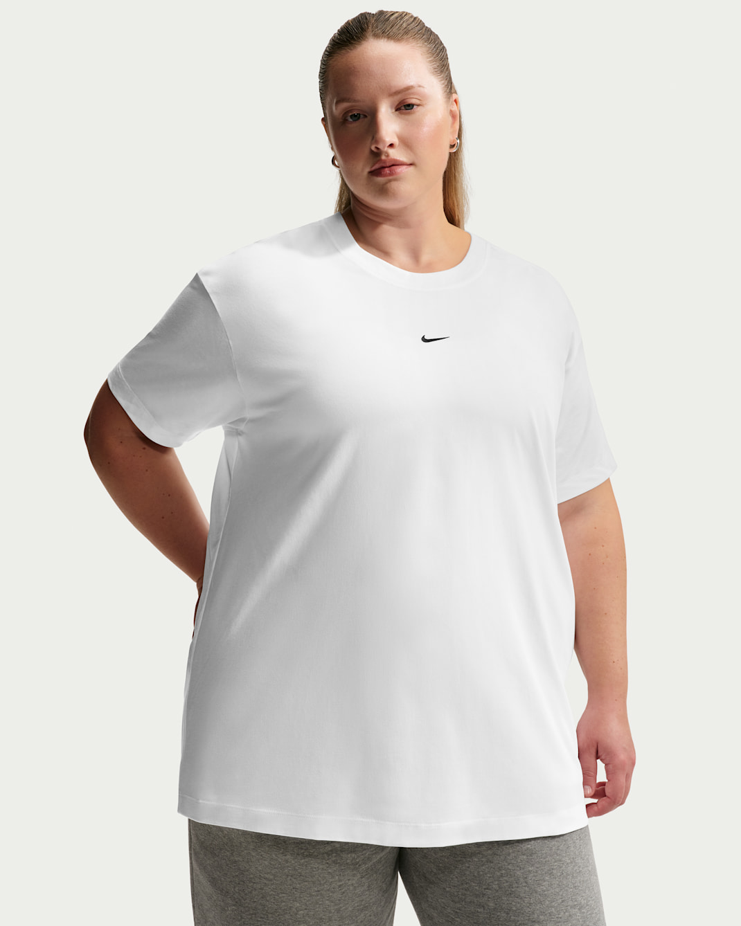 Nike Sportswear Classic Women's Oversized Short-Sleeve T-Shirt (Plus Size) - White/Black
