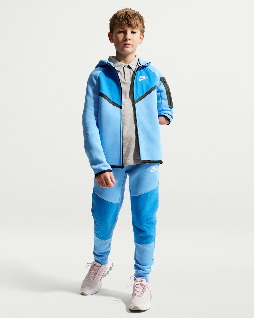 Nike Sportswear Tech Fleece Older Kids' Jogger - University Blue/Light Photo Blue/Photon Dust