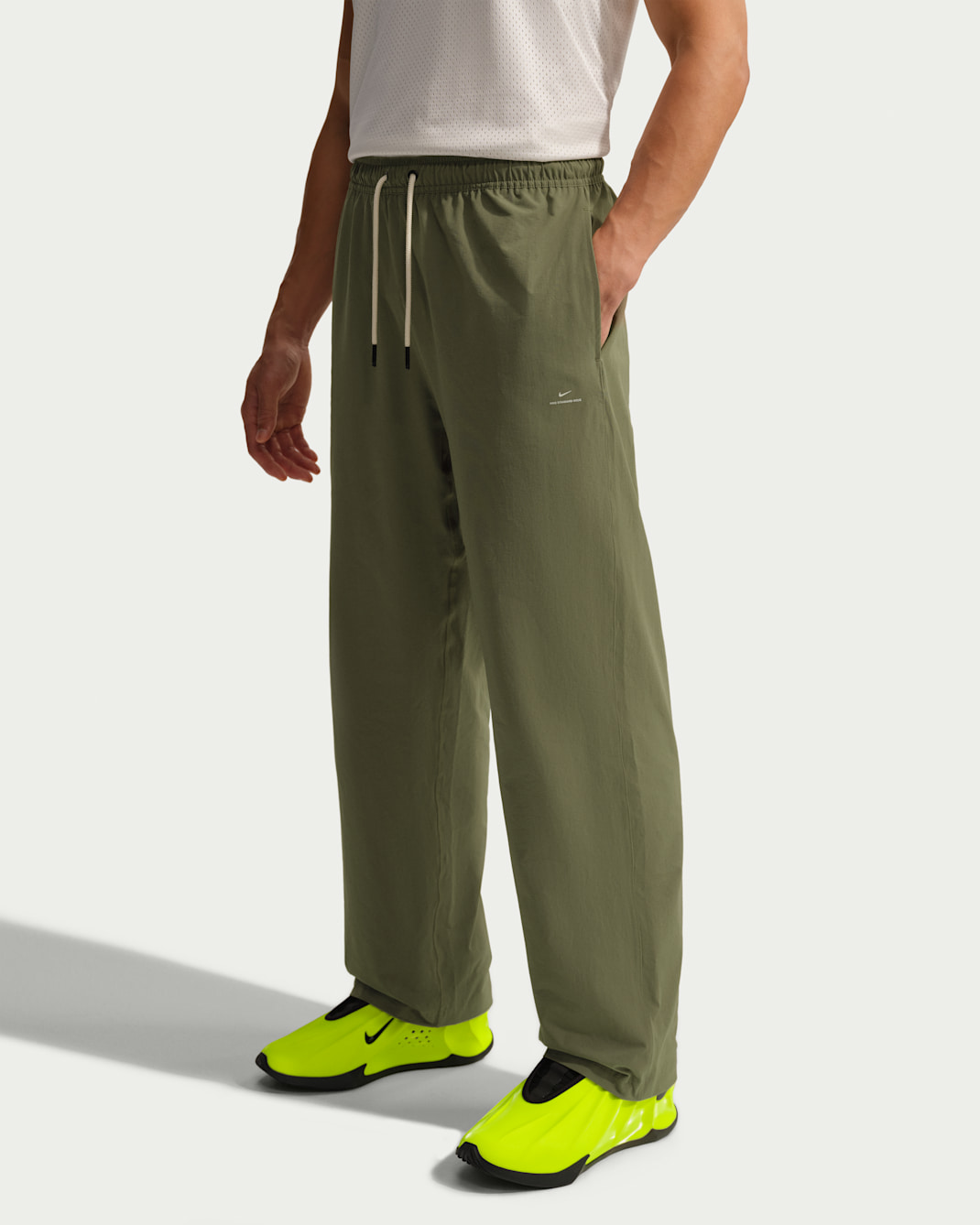 Nike Standard Issue Men's Dri-FIT Woven Basketball Pants