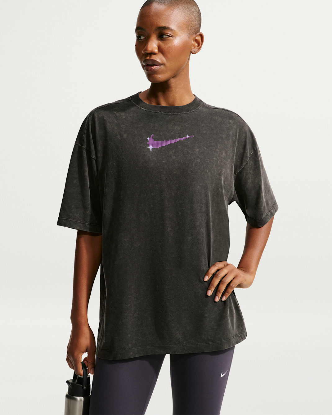 Playera de manga corta oversized Nike para mujer - Negro