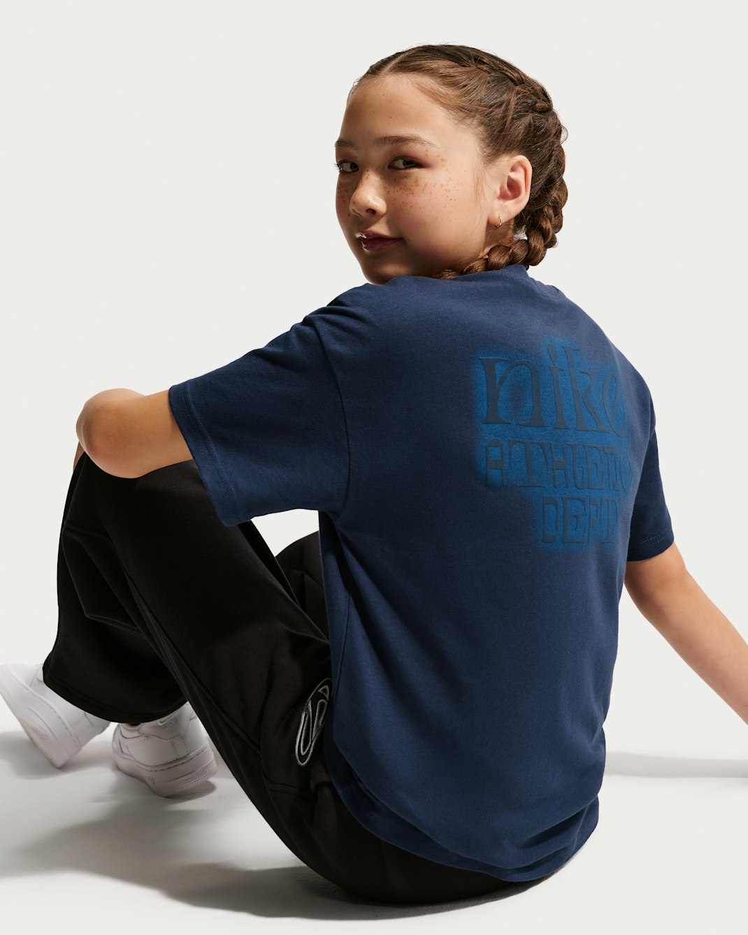 Nike Sportswear Club Select Big Kids' T-Shirt