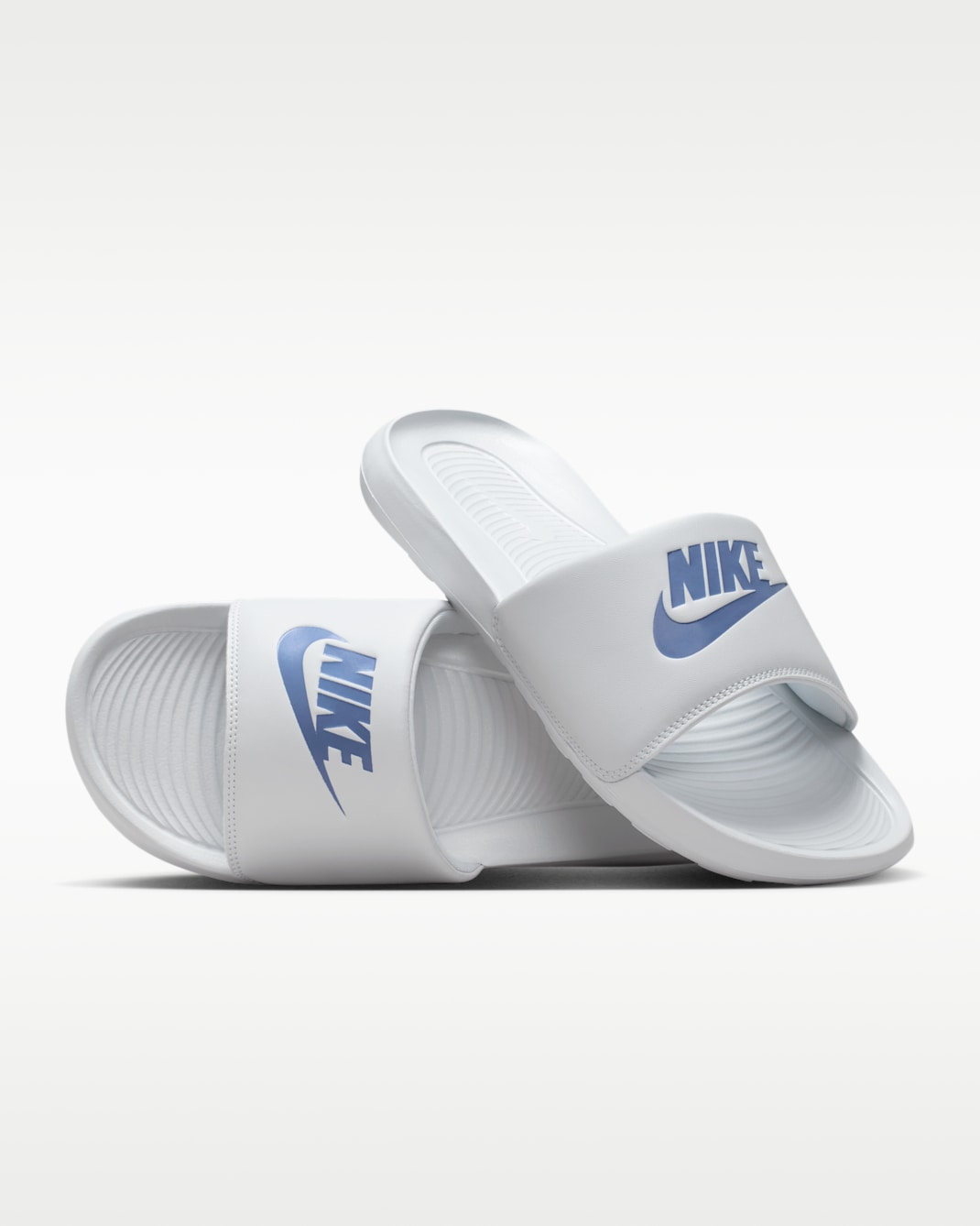 Chancla para mujer Nike Victori One - Polvo fotón/Pizarra cenizo