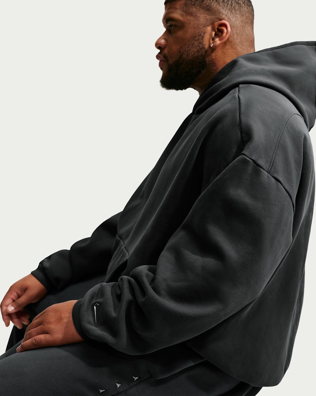 Ja Standard Issue Men's Therma-FIT Fleece Basketball Pullover Hoodie
