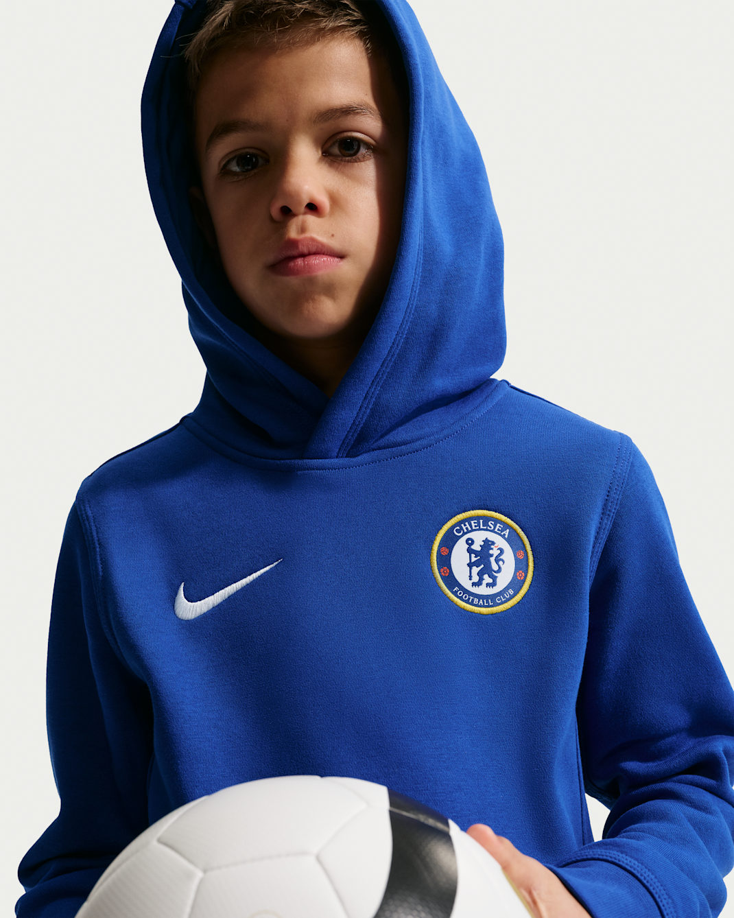 Chelsea FC Club Big Kids' (Boys') Nike Soccer Pullover Hoodie