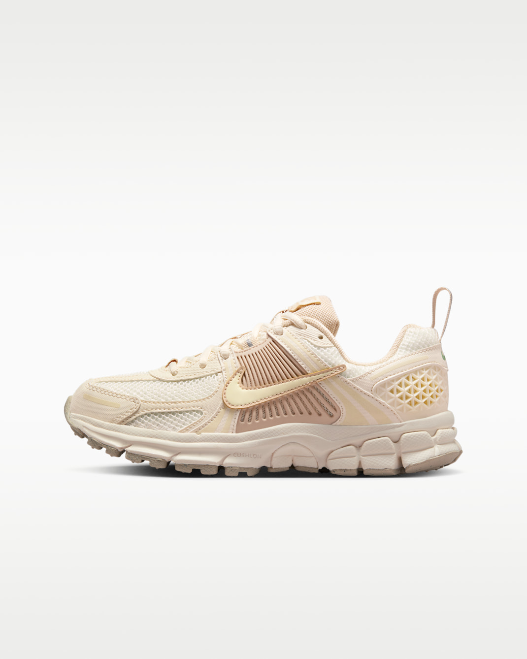 Nike Vomero 5 Older Kids' Shoes with Reflective Design Accents - Pale Ivory/Pale Ivory/Sand Drift/Pale Ivory
